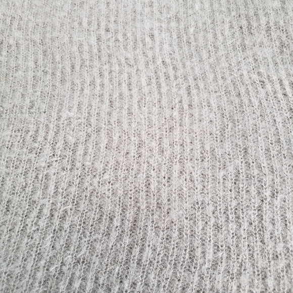 XS Fuzzy Cropped Gray Turtleneck Cheap Monday - Picture 5 of 6